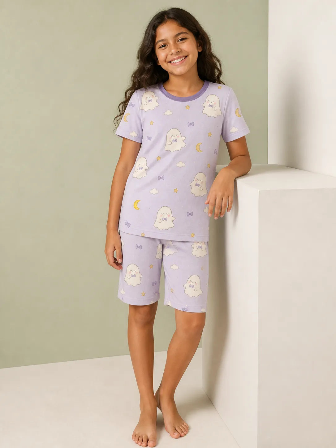 Child wearing the Boo & Moon short sleeve pajama set